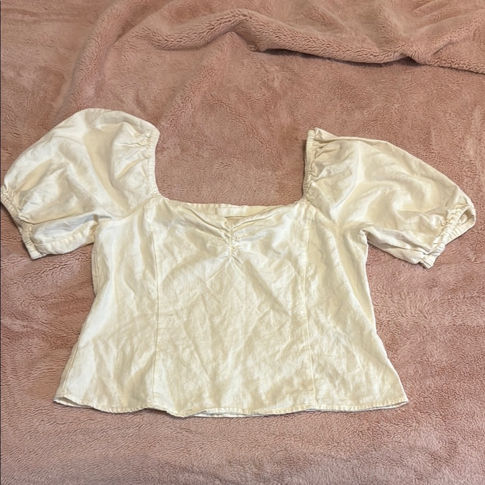 Elegant White Puff Sleeve Top